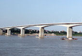 Korea contributes to new Hanoi bridge