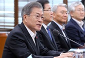 Remarks by President Moon Jae-in about Upcoming North Korea-U.S. Summit at Meeting with Senior Secretaries