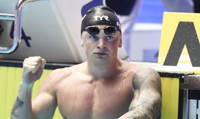 Peaty, Sun set world records, Titmus scores upset in FINA championships