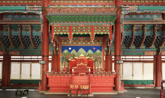 Main throne hall at Gyeongbokgung Palace to be opened to public