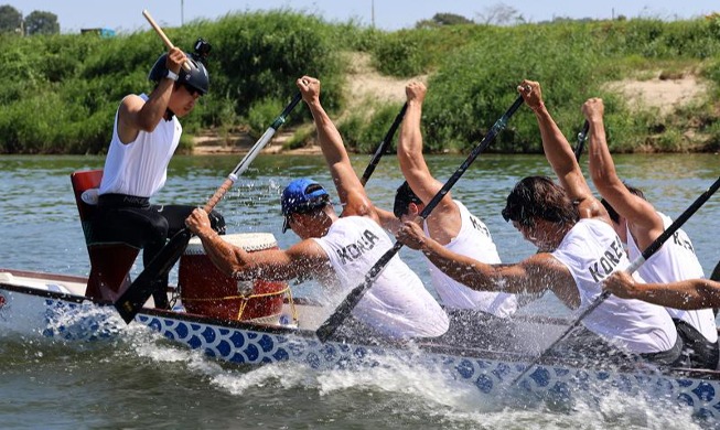 National dragon boat canoeing team train for gold