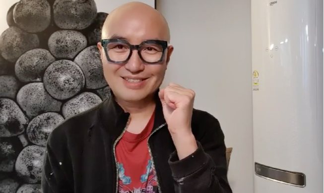 'Overcome Together' Relay Challenge: actor Hong Seok-cheon